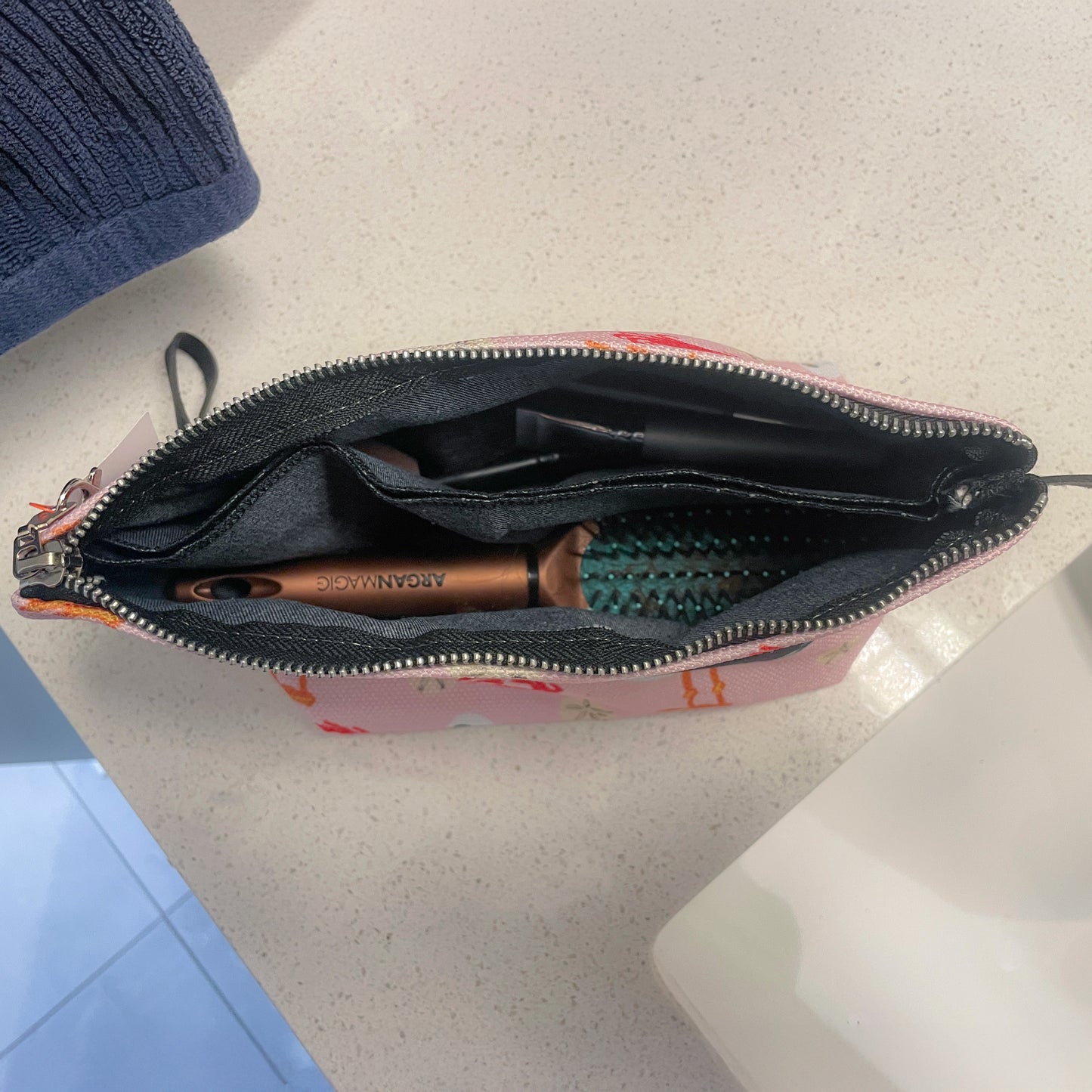 Gull and Crab Travel Bag/Clutch