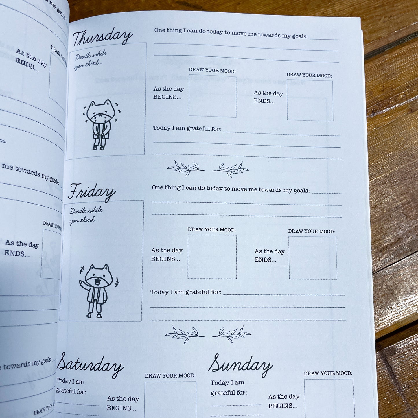 Gratitude Journal for the Artist at Heart